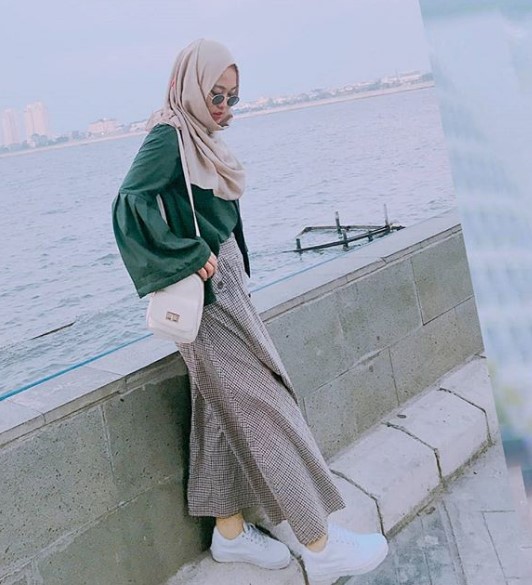 16 Trend Fashion Hijab Modis 2019  Gamis